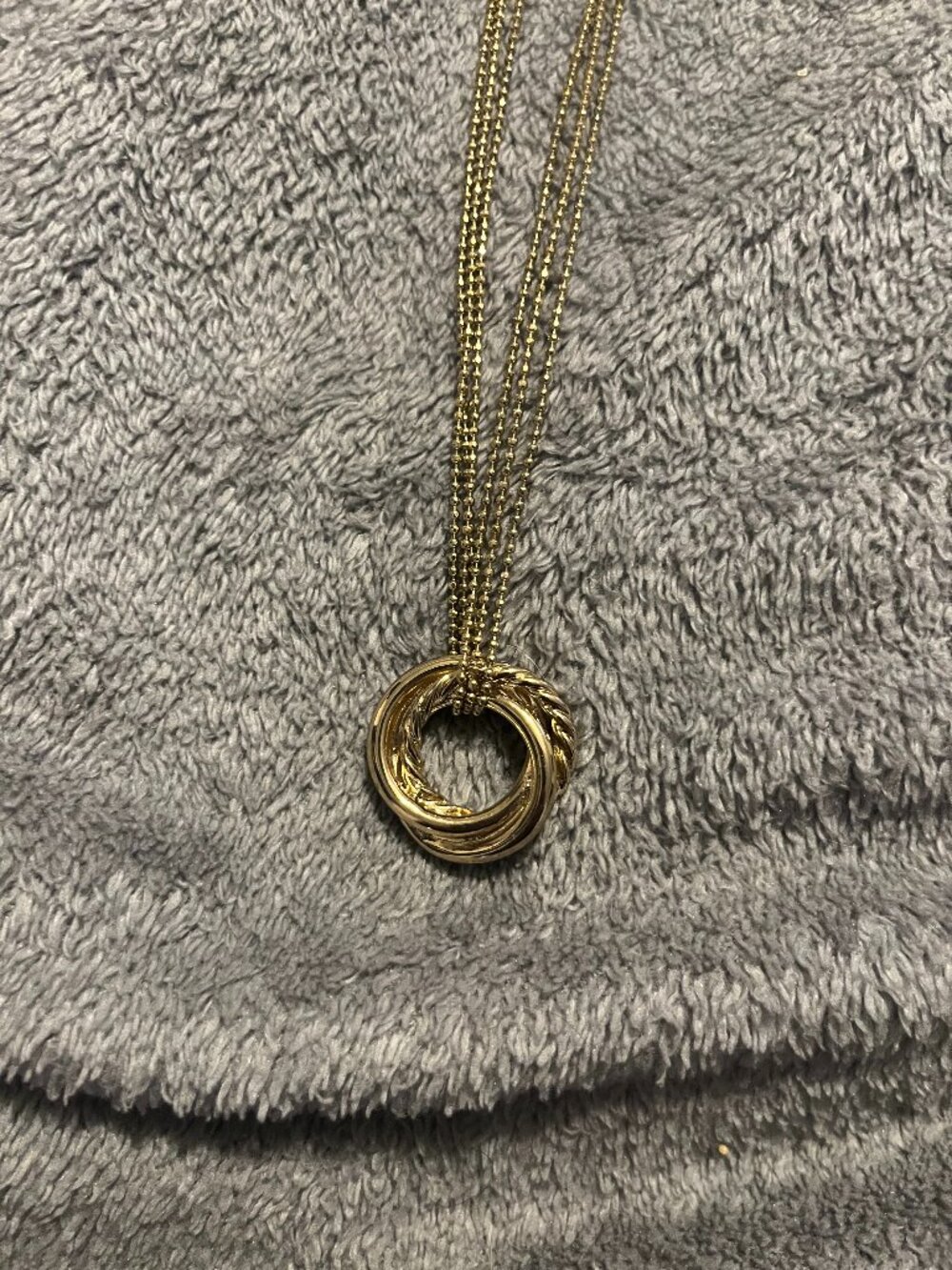 17.5" Necklace with Interlocking Rings